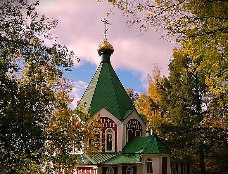 УВА. ЖИЗНЬ В КАЖДОЙ КАПЛЕ